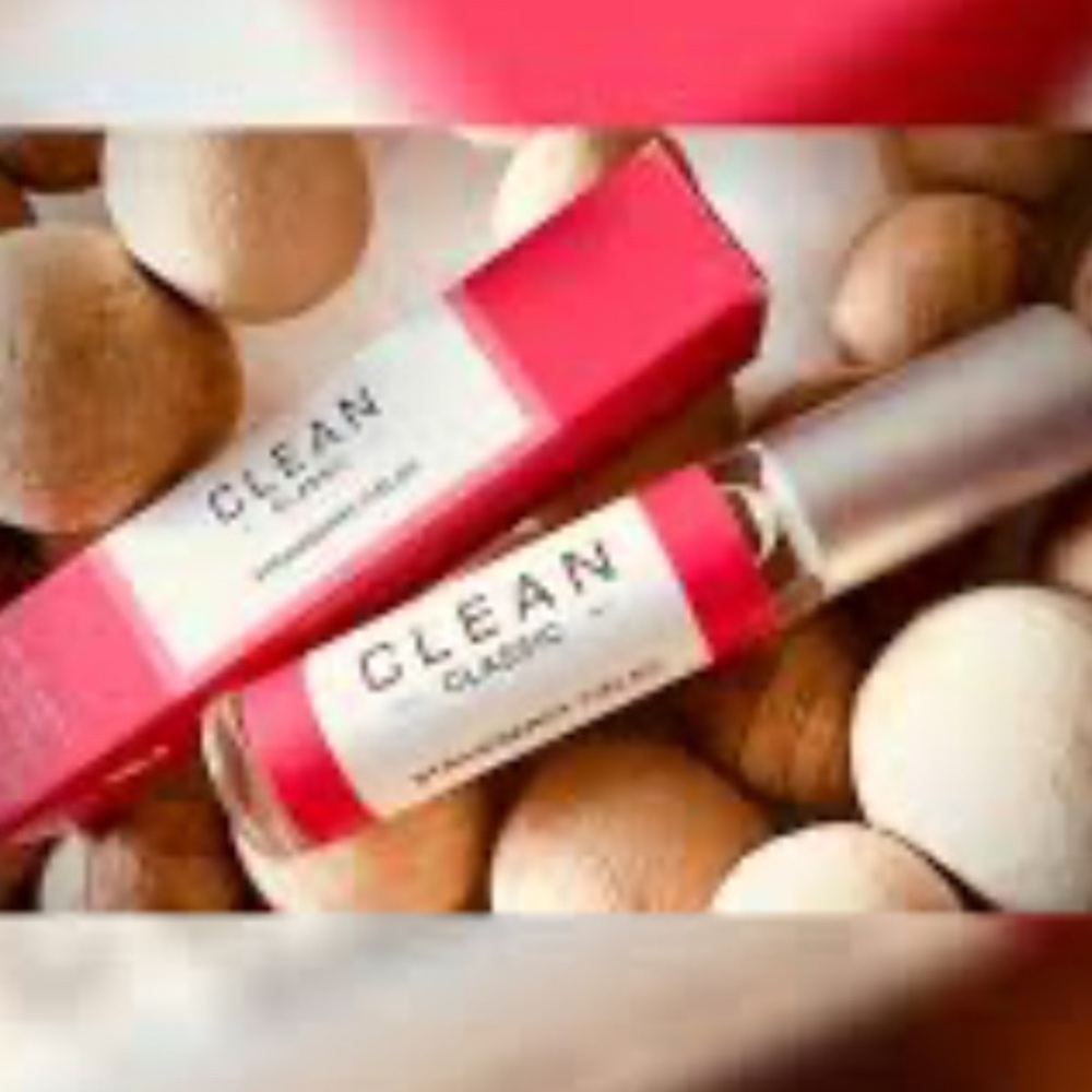 🍓Clean Classic Strawberry Fields rollerball